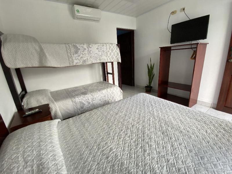 Hotel Alicia La Fortuna Екстериор снимка
