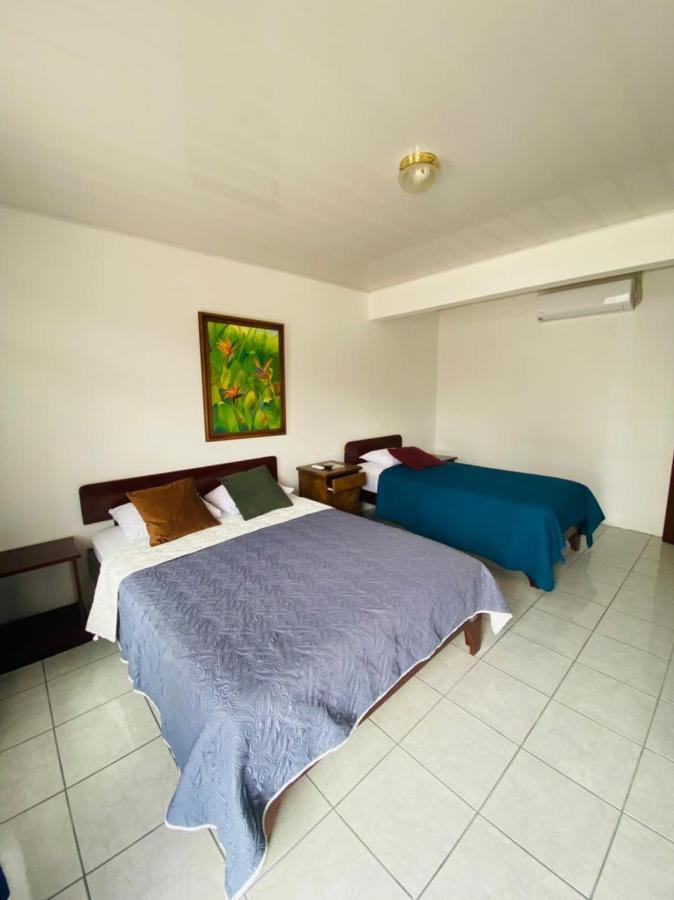 Hotel Alicia La Fortuna Екстериор снимка