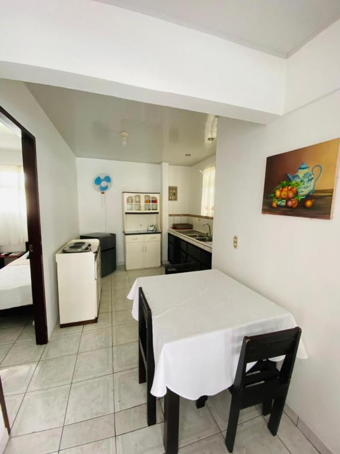 Hotel Alicia La Fortuna Екстериор снимка