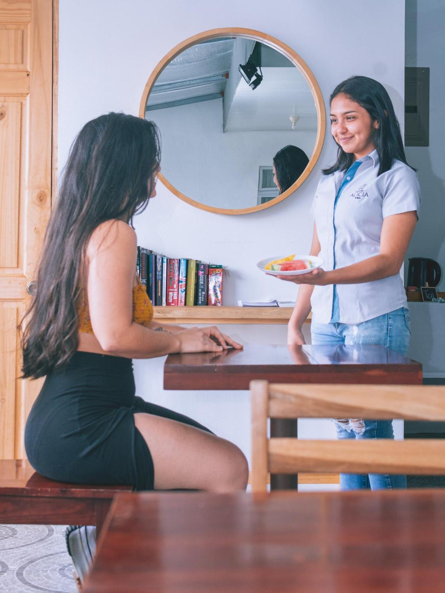 Hotel Alicia La Fortuna Екстериор снимка