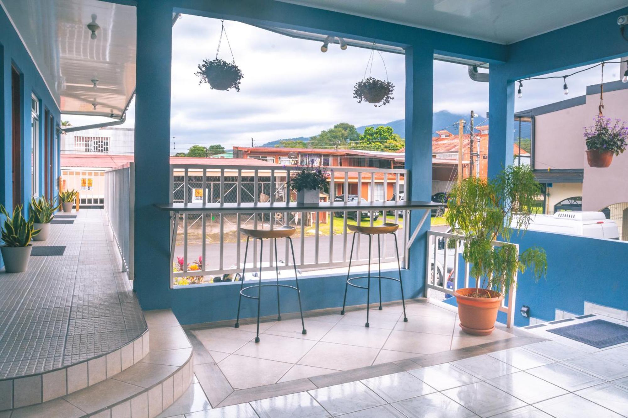 Hotel Alicia La Fortuna Екстериор снимка